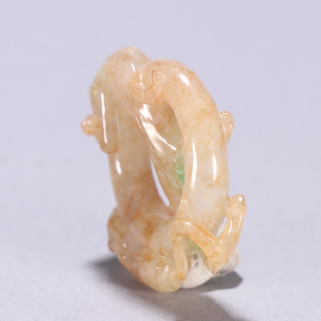 A Qing Dynasty jade dragon pattern carving - 7