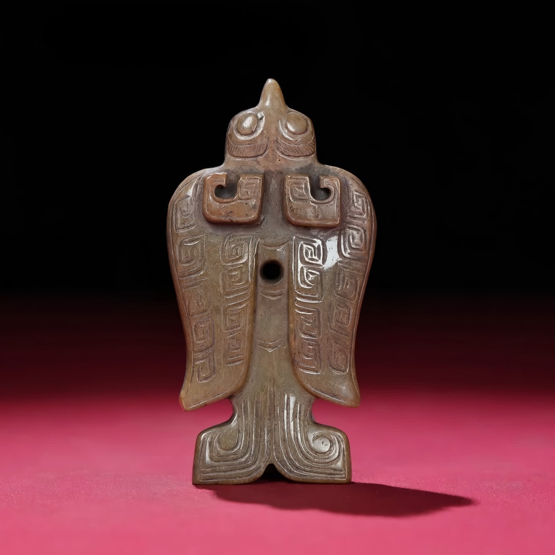 A Han Dynasty jade phoenix bird ornament (1 of 9)