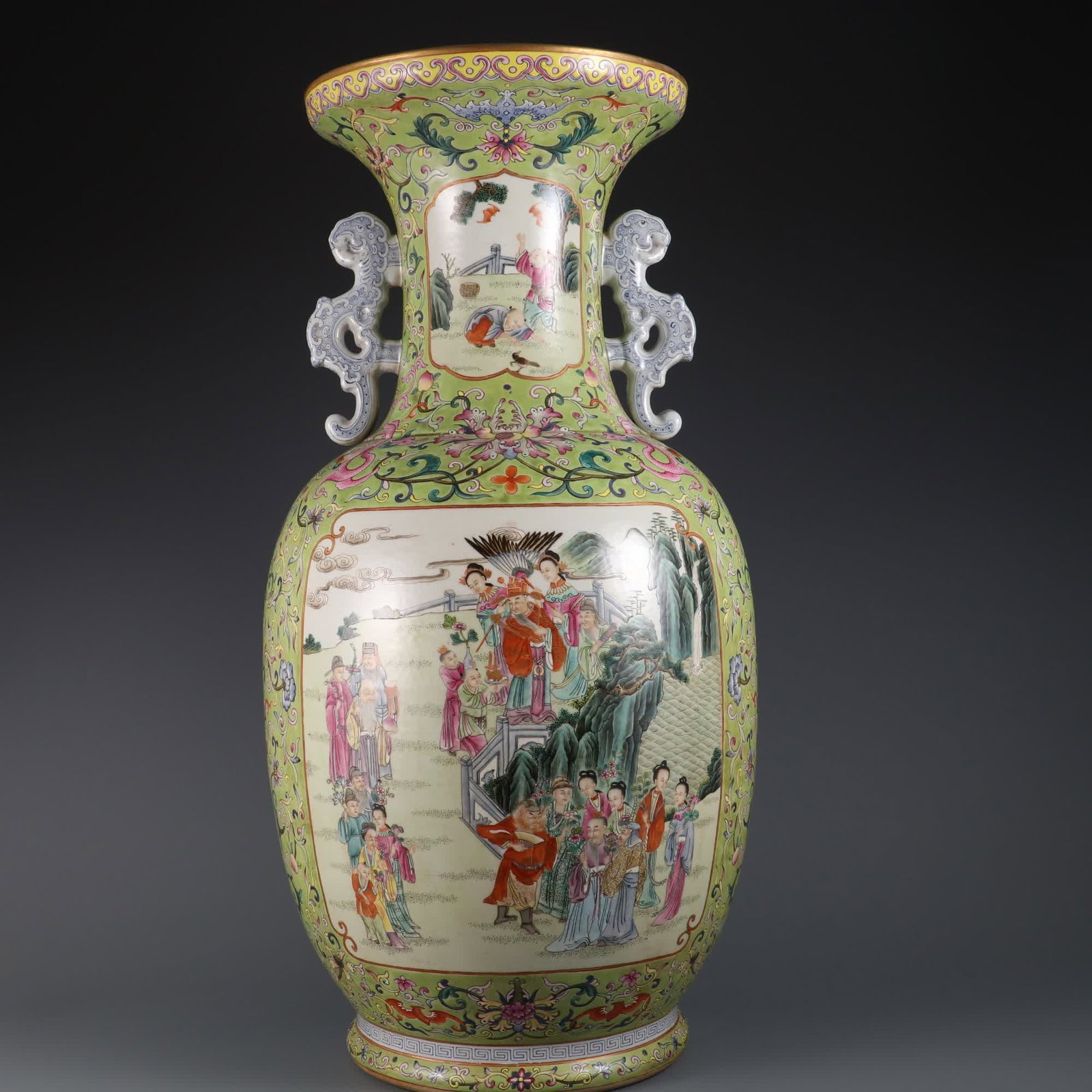 A Qing Dynasty Qianlong year green pastel passionflower window picture of the immortals amphora: Qing Dynasty Qianlong year green pastel passionflower window picture of immortals amphora SIZE: H: 68.5cm Belly diameter 33cm MouthD: 27cm (The Dimensions Of All Batches Are Manually Measured.If You N