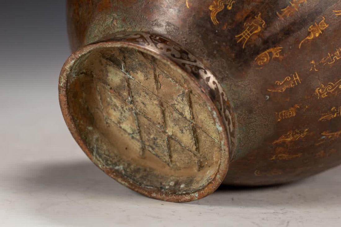 A Hancuo gold and silver pot - 7