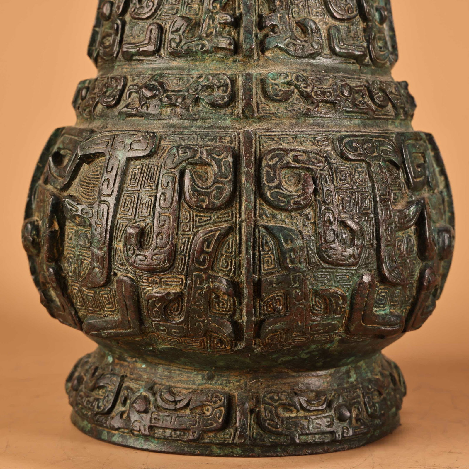 A Warring States bronze vessel - 11
