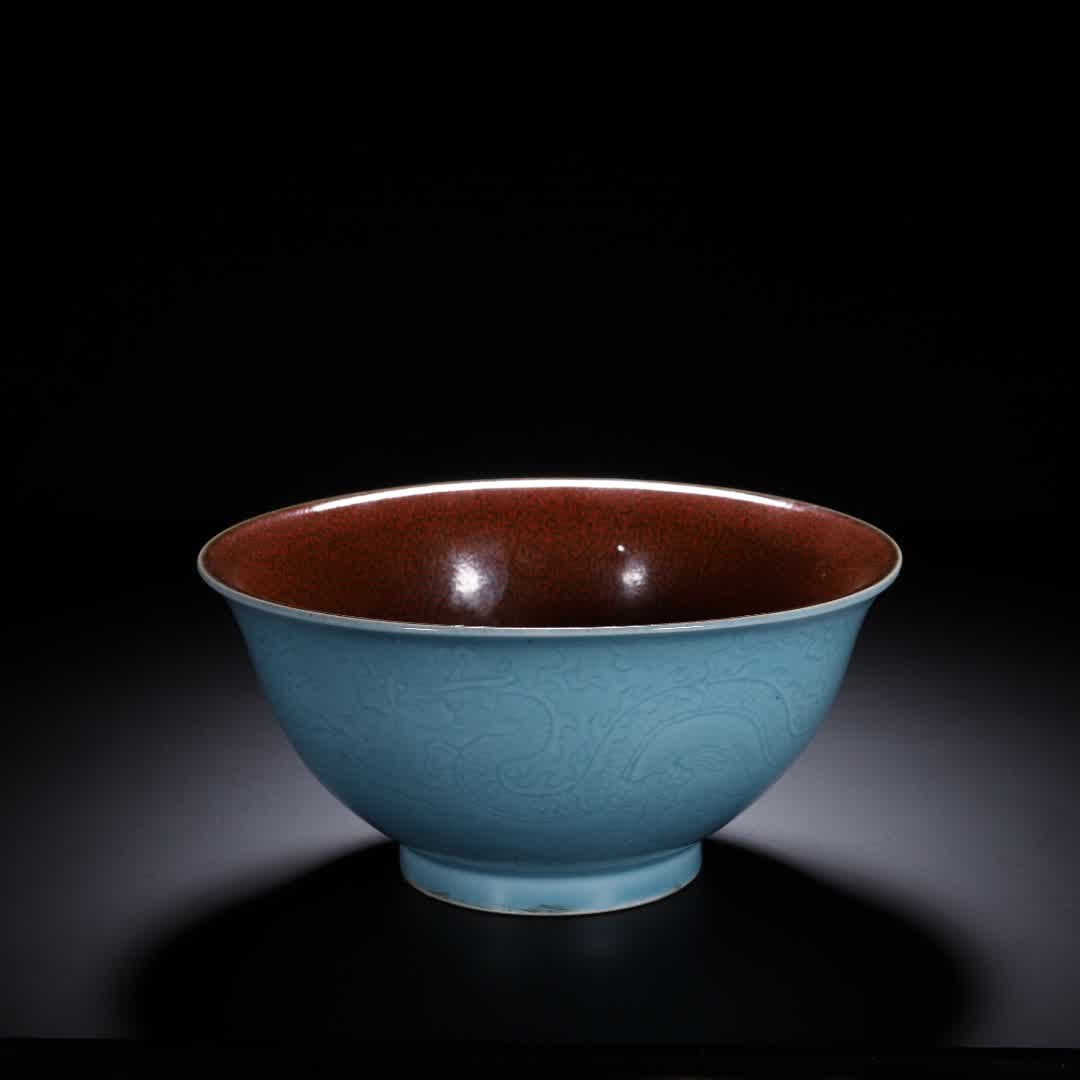 A Qing Dynasty celadon dark carved dragon pattern bowl: Qing Dynasty celadon dark carved dragon pattern bowl SIZE: D:19.5cm H:9cm W:750g (The Dimensions Of All Batches Are Manually Measured.If You Need More Detailed Information, Please Contact Our Customer