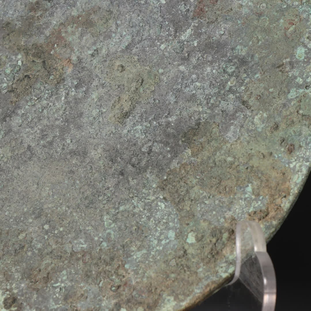 A Han bronze dragon pattern mirror - 9