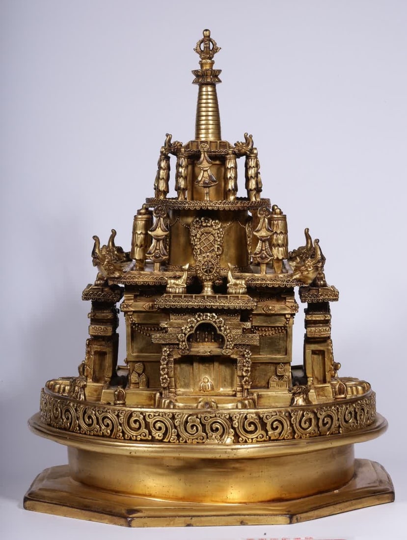A Qing Dynasty copper gilt mandala (1 of 10)