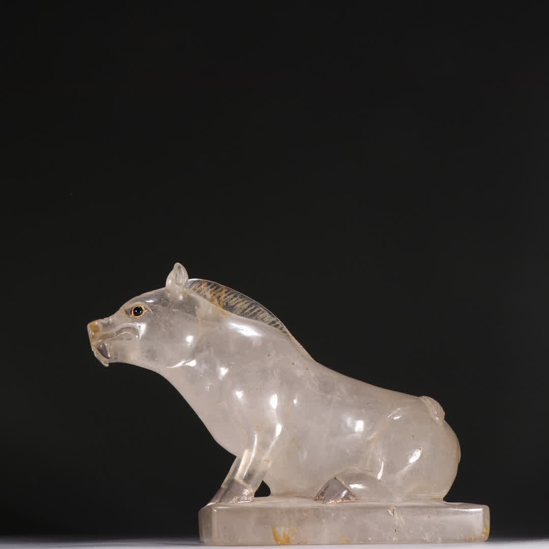 A Qing Dynasty crystal boar ornament: Qing Dynasty crystal boar ornament SIZE: H:15cm W:21cm W:2215.1g (The Dimensions Of All Batches Are Manually Measured.If You Need More Detailed Information, Please Contact Our Customer Service Before