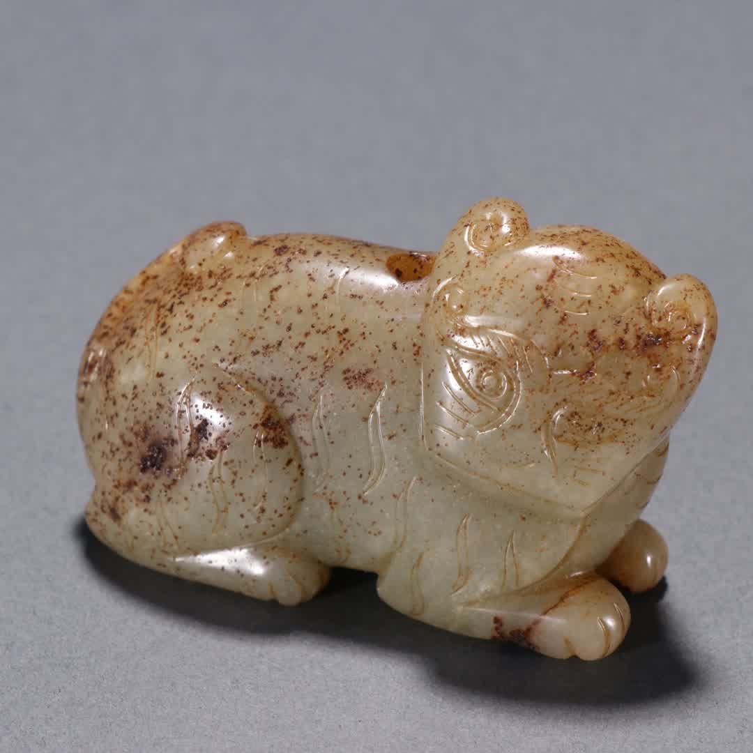 A Ming Dynasty Hetian jade tiger - 8
