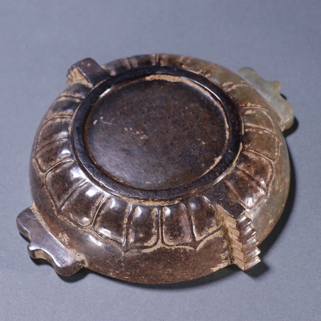 An ancient jade lotus petal pattern incense insert - 8