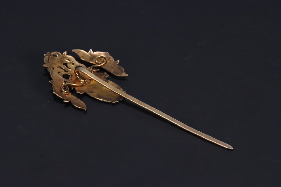 A Qing Dynasty silver gilt c hairpin - 5