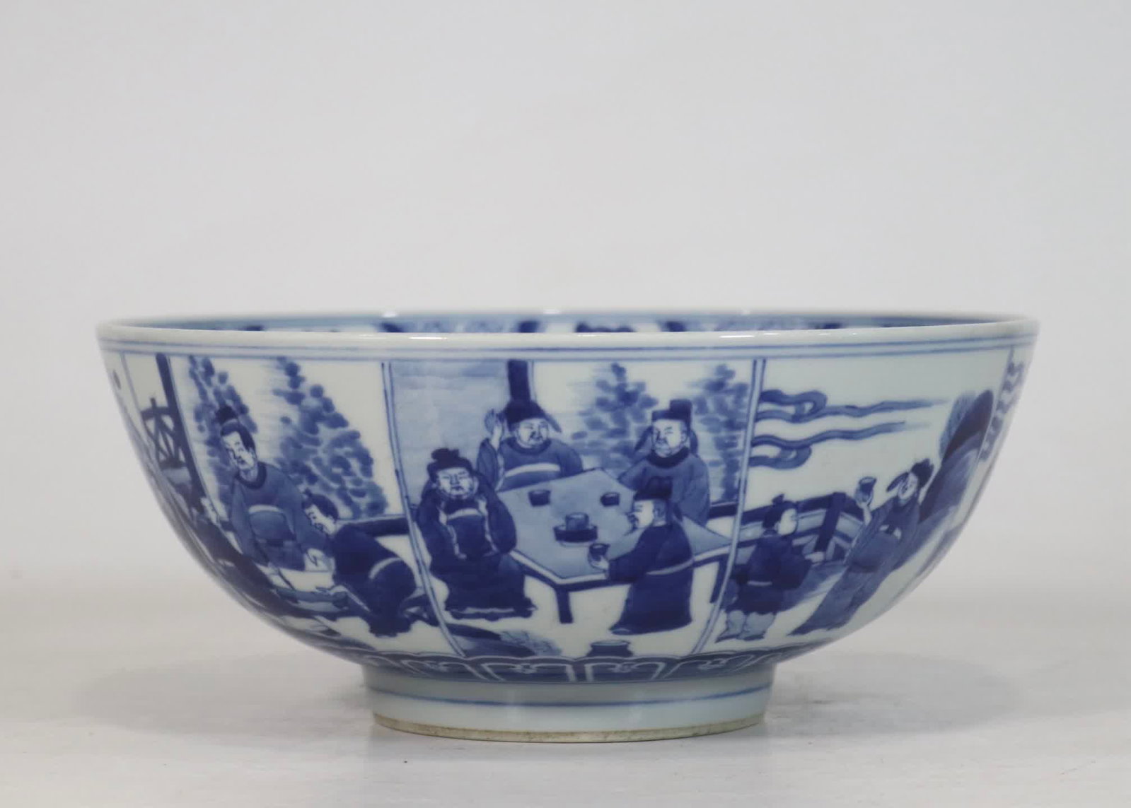 A blue and white character story bowl made in the Kangxi Dynasty of the Qing Dynasty: Qing Dynasty Kangxi year blue and white character story bowl SIZE: H:9.5cm MouthD:22cm (The Dimensions Of All Batches Are Manually Measured.If You Need More Detailed Information, Please Contact Our Cu
