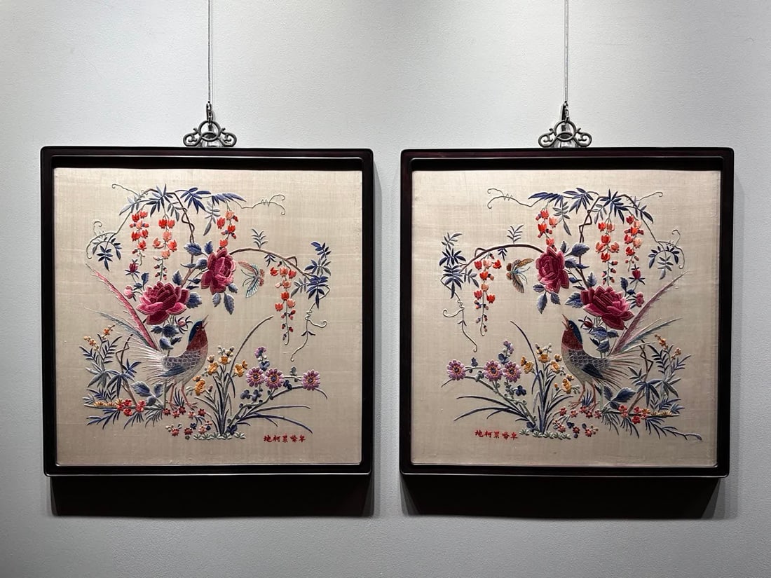 A pair of Republic of China Cantonese embroidery is the icing on the cake: Republic of China Cantonese embroidery is a pair of icing on the cake SIZE: 58x58cm (The Dimensions Of All Batches Are Manually Measured.If You Need More Detailed Information, Please Contact Our