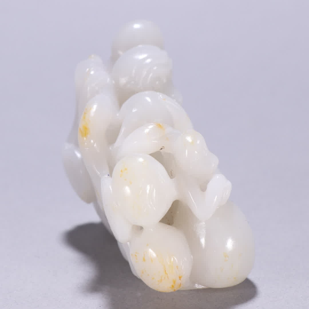 A Hetian jade mother monkey ornament - 7