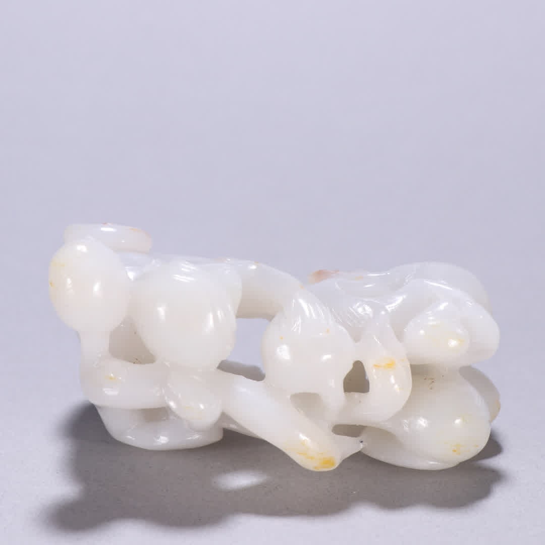 A Hetian jade mother monkey ornament - 8