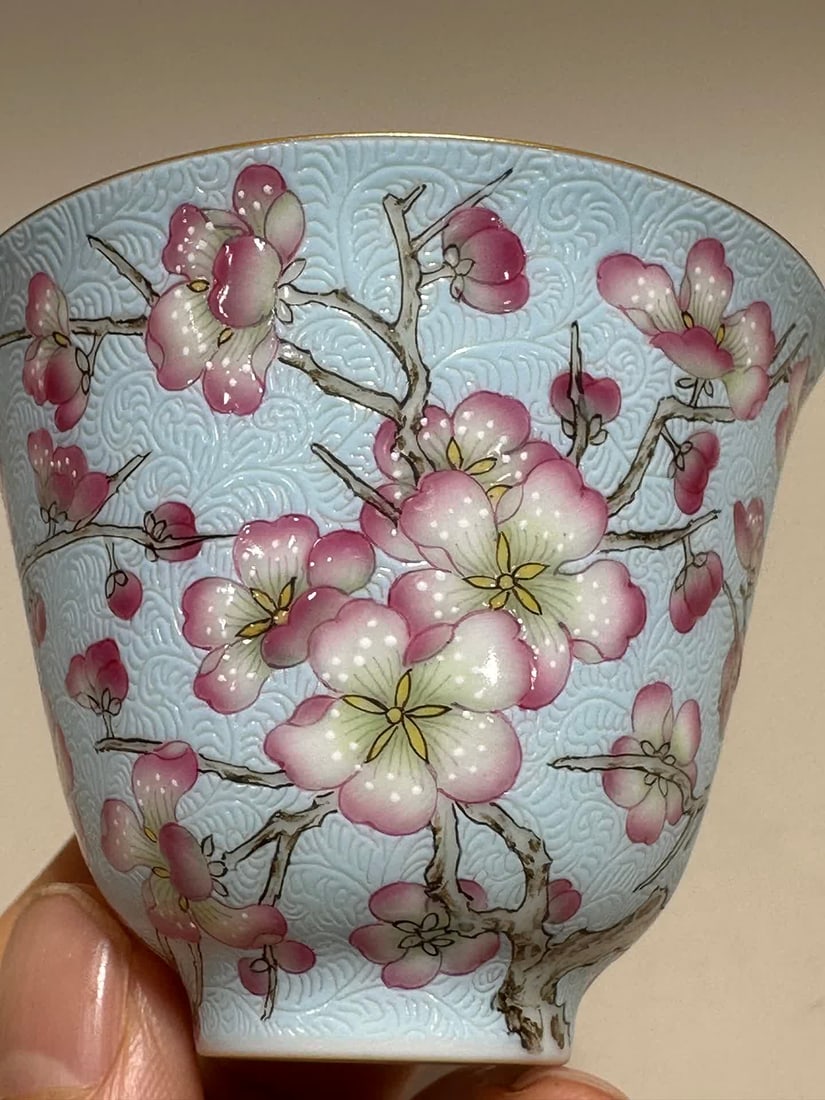 A Qianlong enamel flower cup - 8
