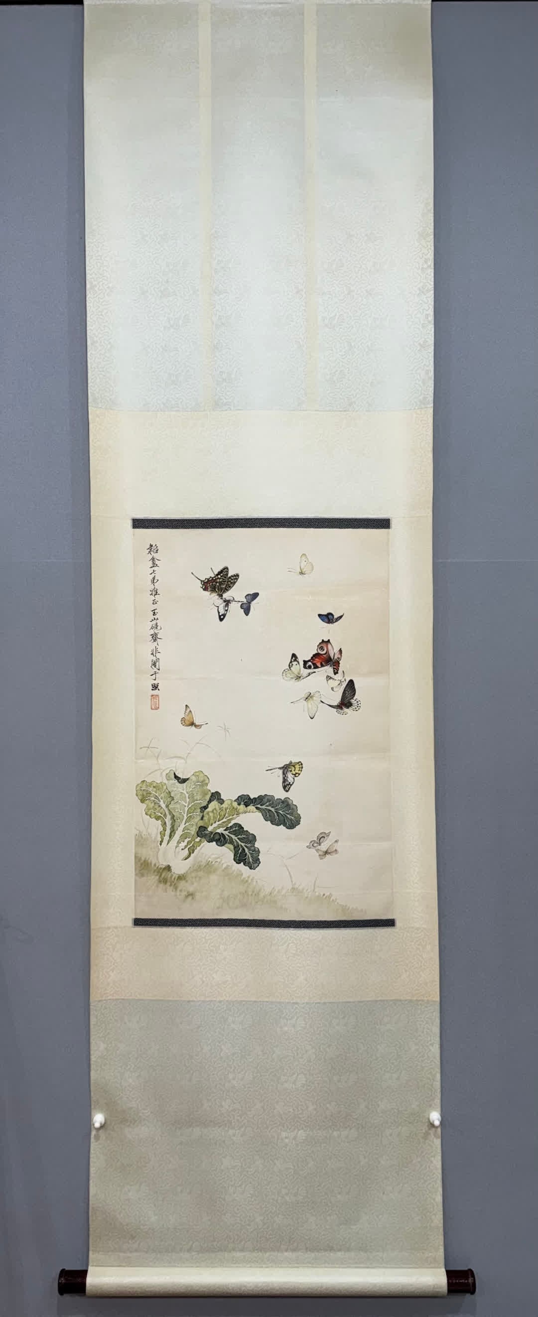 A picture of flowers and birds in Yu Fei'an: Yu Fei'an's flower and bird picture SIZE: Painting core43x64cm (The Dimensions Of All Batches Are Manually Measured.If You Need More Detailed Information, Please Contact Our Customer Service Before Bi