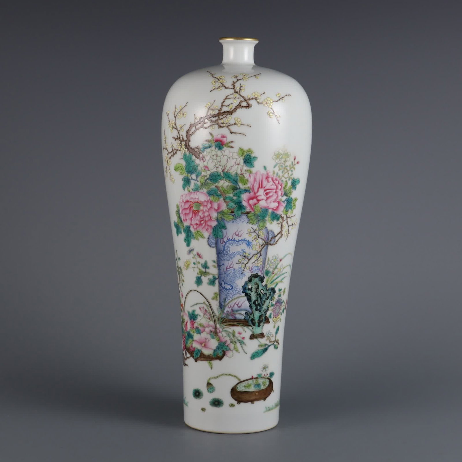 A plum vase made in the Qianlong era of the Qing Dynasty with a pastel floral pattern poem: Qing Dynasty Qianlong year pastel floral pattern poem plum bottle SIZE: H:33cm MouthD:3.2cm (The Dimensions Of All Batches Are Manually Measured.If You Need More Detailed Information, Please Contact O