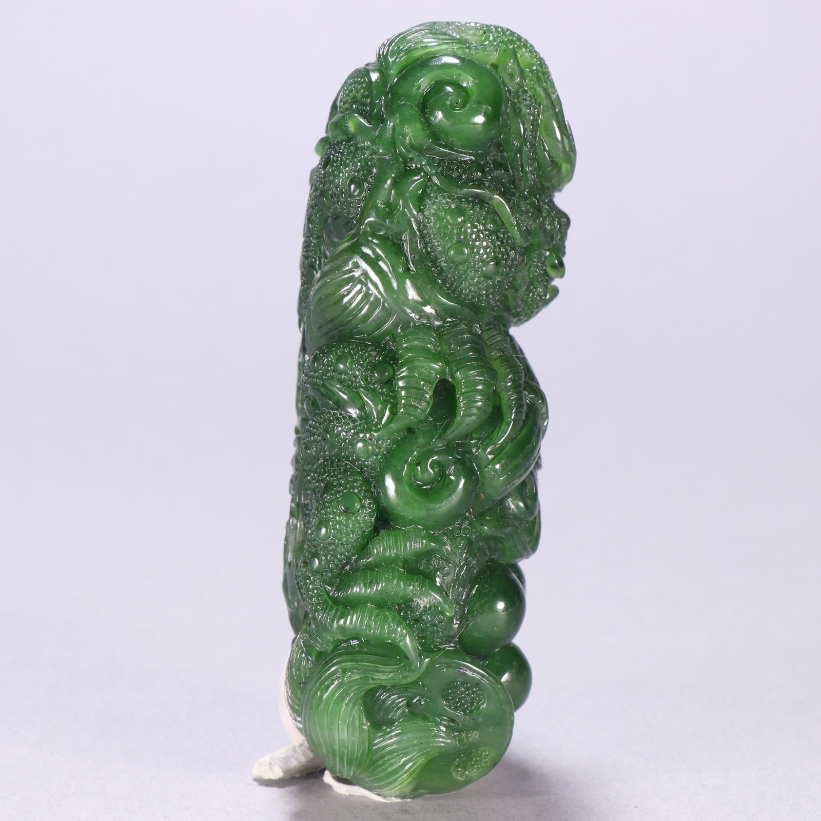 A jasper dragon-shaped handle - 7