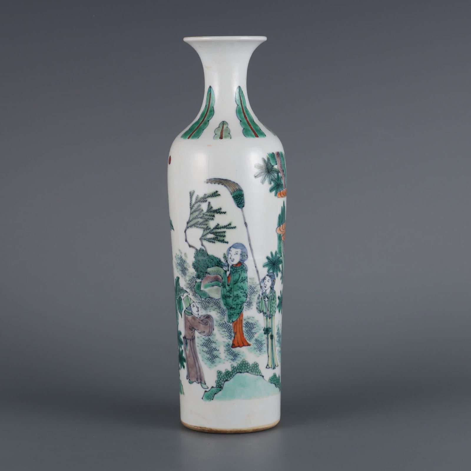 A cylinder bottle of the Qing Dynasty Kangxi year: Qing Dynasty Kangxi year Doucai character story tube bottle SIZE: H:29cm MouthD:6cm (The Dimensions Of All Batches Are Manually Measured.If You Need More Detailed Information, Please Contact Our Custo