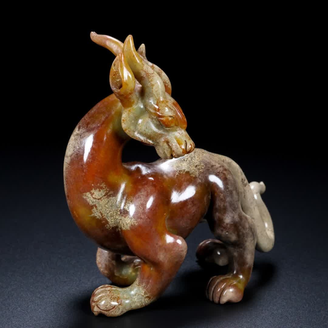 A Han Dynasty jade beast - 5