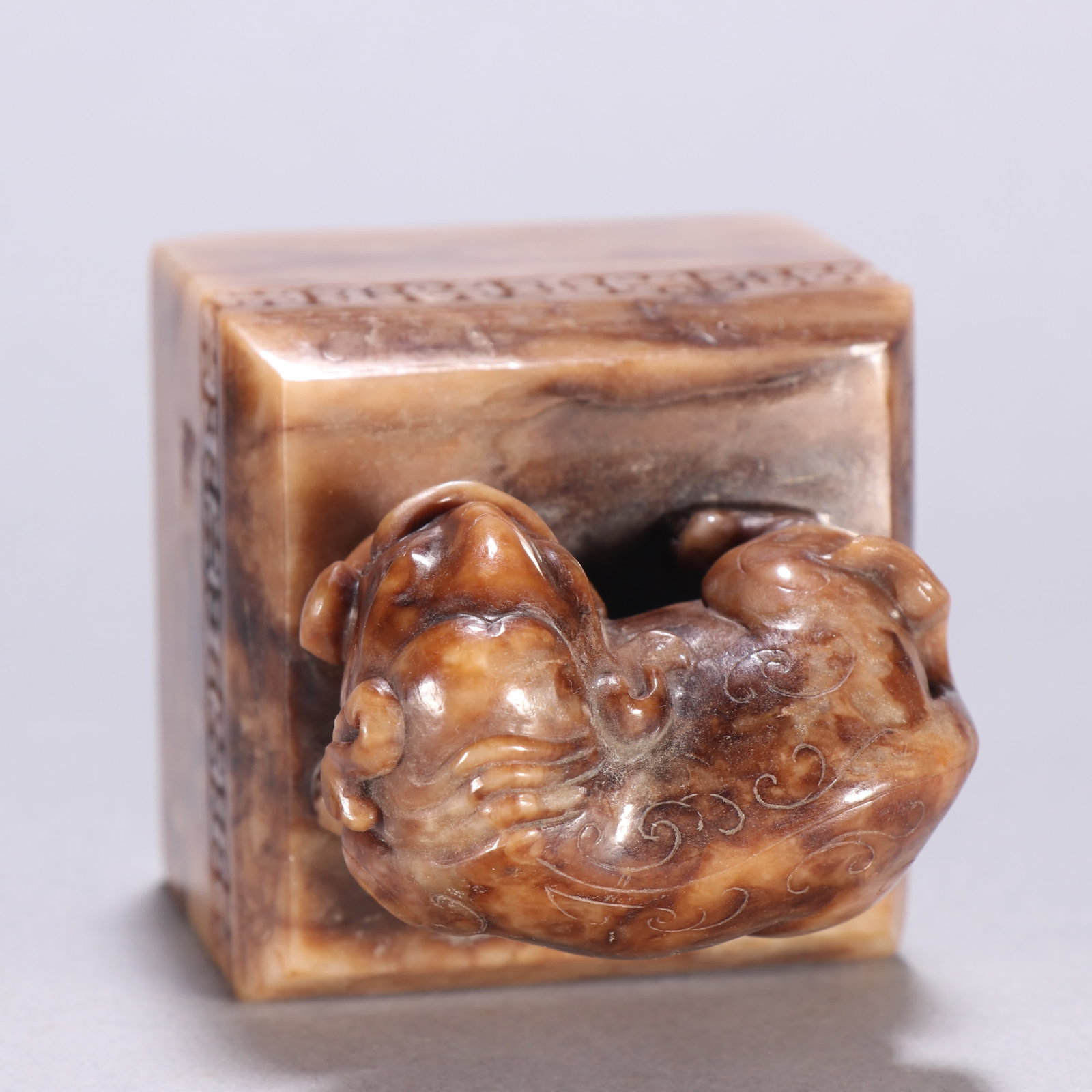 A Han Dynasty Hetian jade elephant button seal - 9