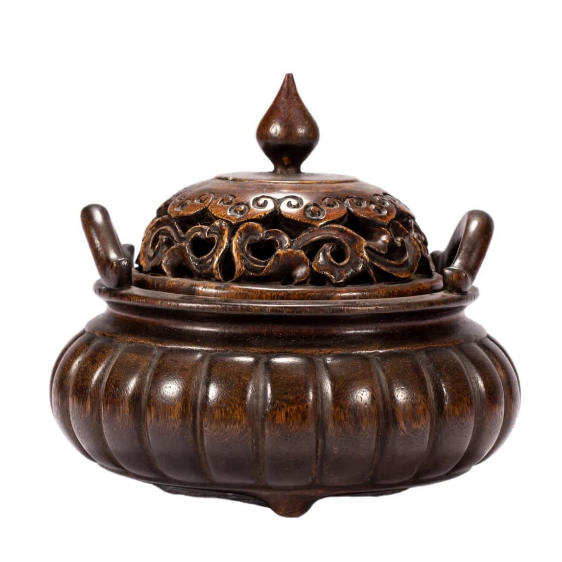 A piece of Qing Dynasty agarwood aromatherapy: Qing Dynasty agarwood aromatherapy SIZE: L:14.5cm W:14.5cm H:14cm W:290g (The Dimensions Of All Batches Are Manually Measured.If You Need More Detailed Information, Please Contact Our Customer