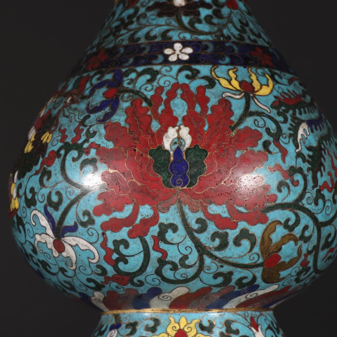 A Ming Dynasty copper gilt cloisonné double phoenix pattern bottle - 5