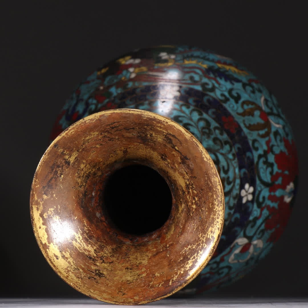 A Ming Dynasty copper gilt cloisonné double phoenix pattern bottle - 8