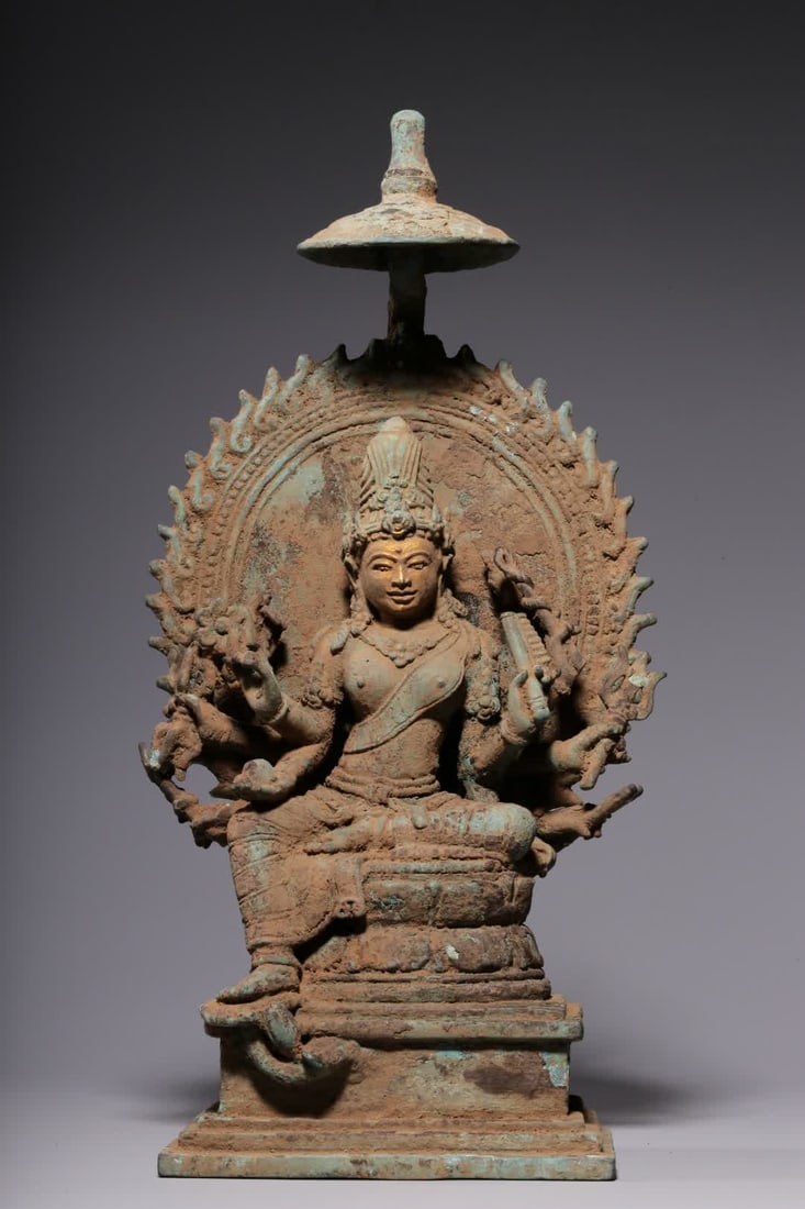 A 12th-century bronze seated statue (1 of 9)