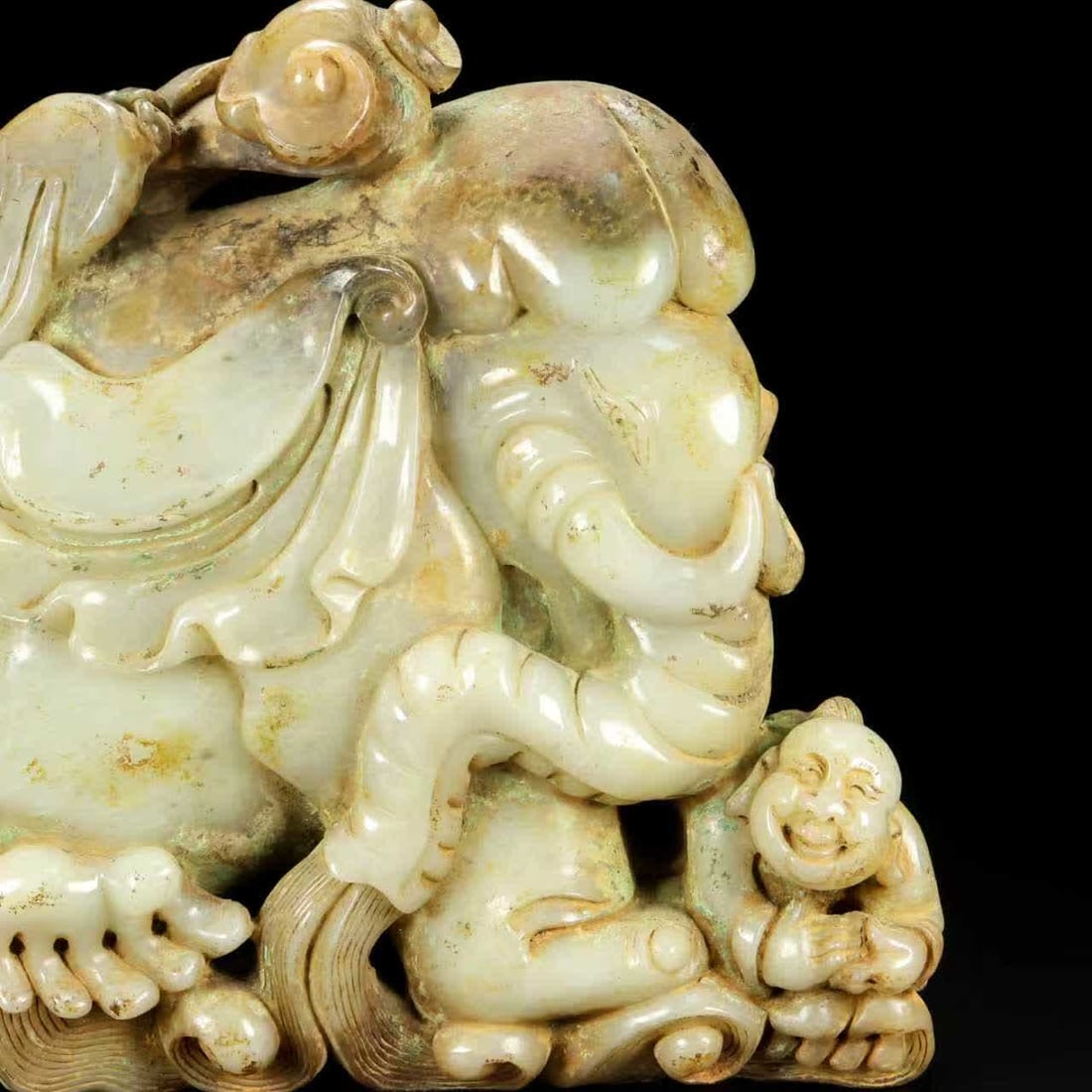 A Ming Dynasty jade elephant - 2