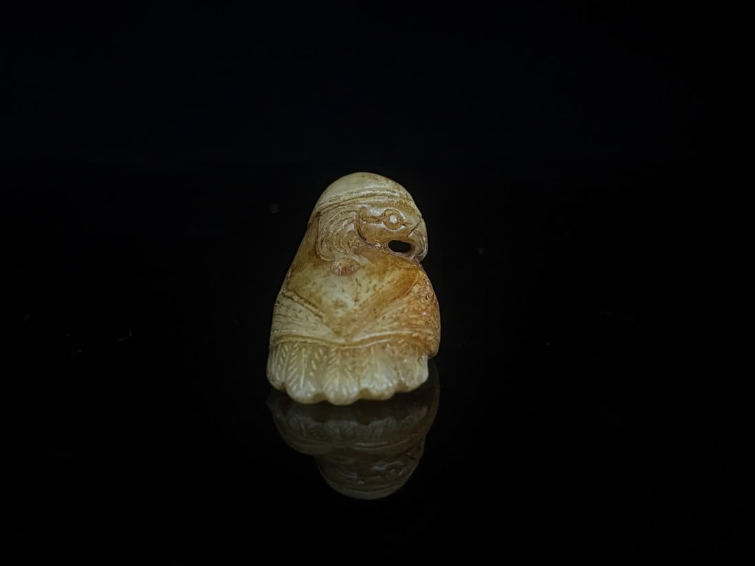 A Han Dynasty jade eagle - 2