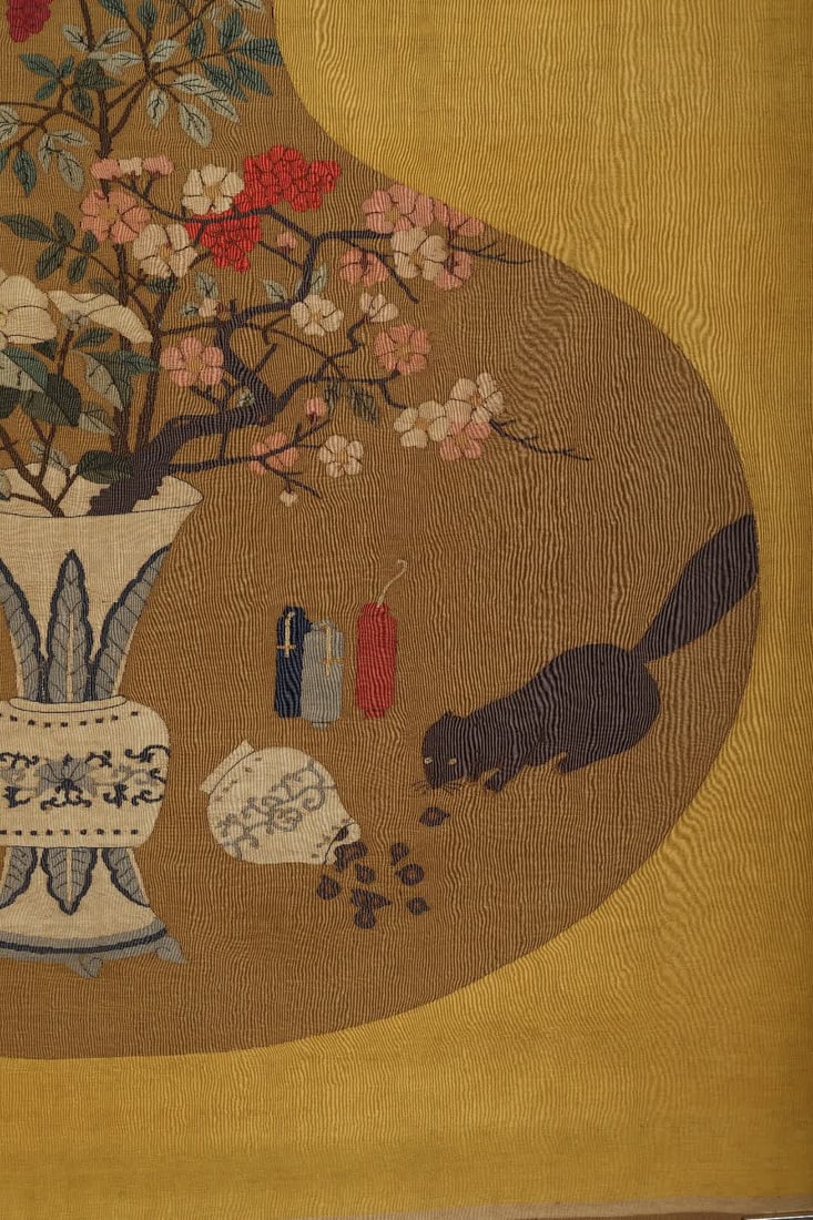 A Qing Dynasty silk gourd - 4