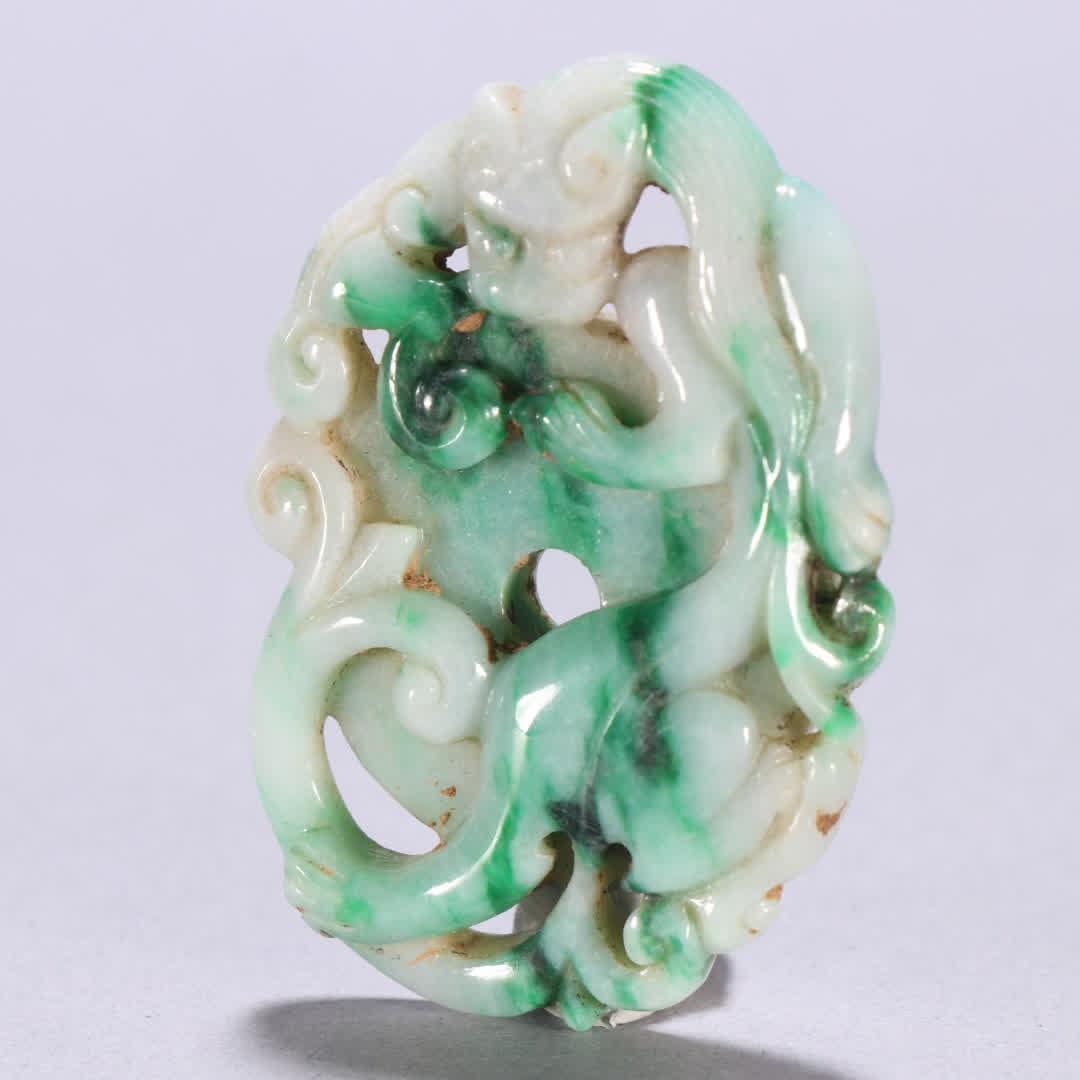A Qing Dynasty jade dragon pattern pendant - 3