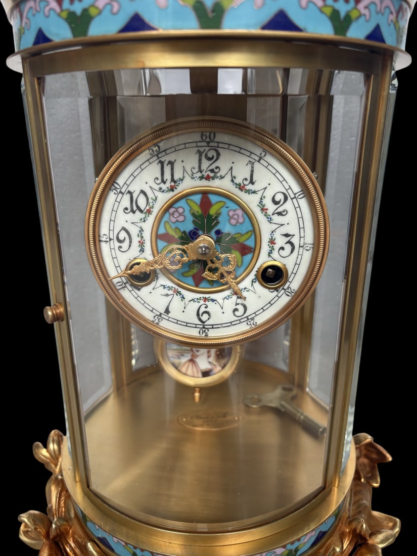 An Exquisite Gilt Bronze ainted Enamel Figure Pattern Clock - 3