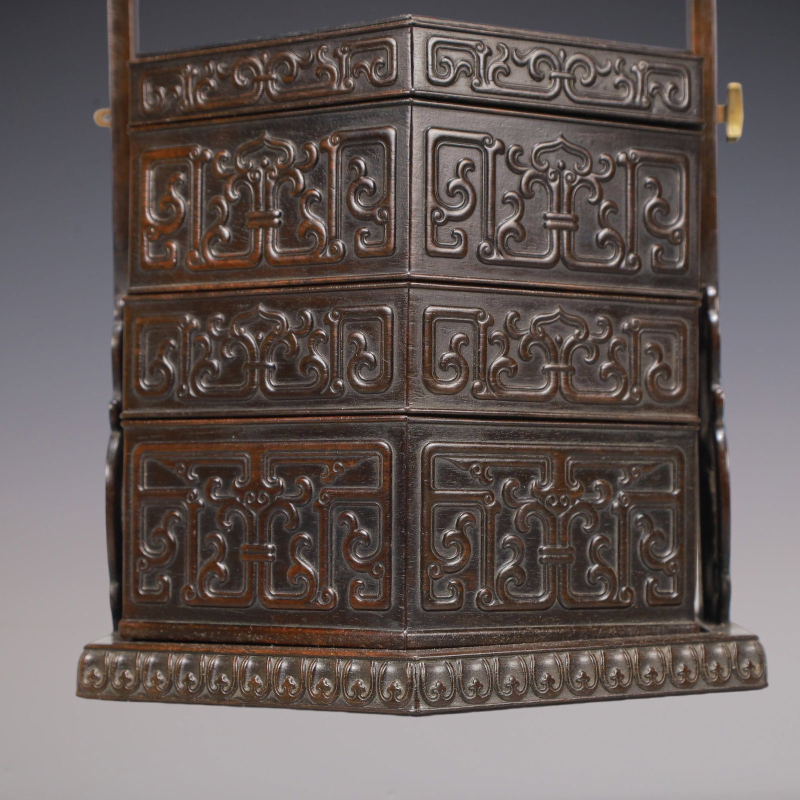 A Exquisite Zitanwood Lotus Pattern Box - 3