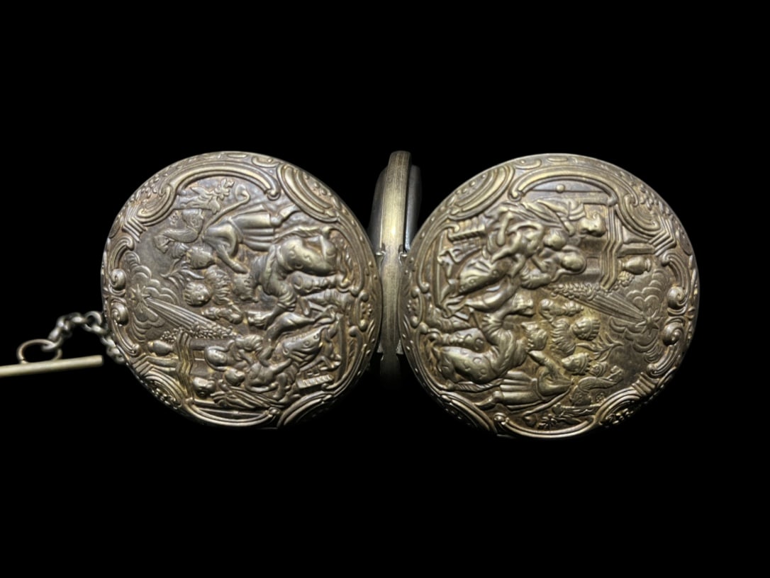 An Exquisite Bronze Pocket watch - 4