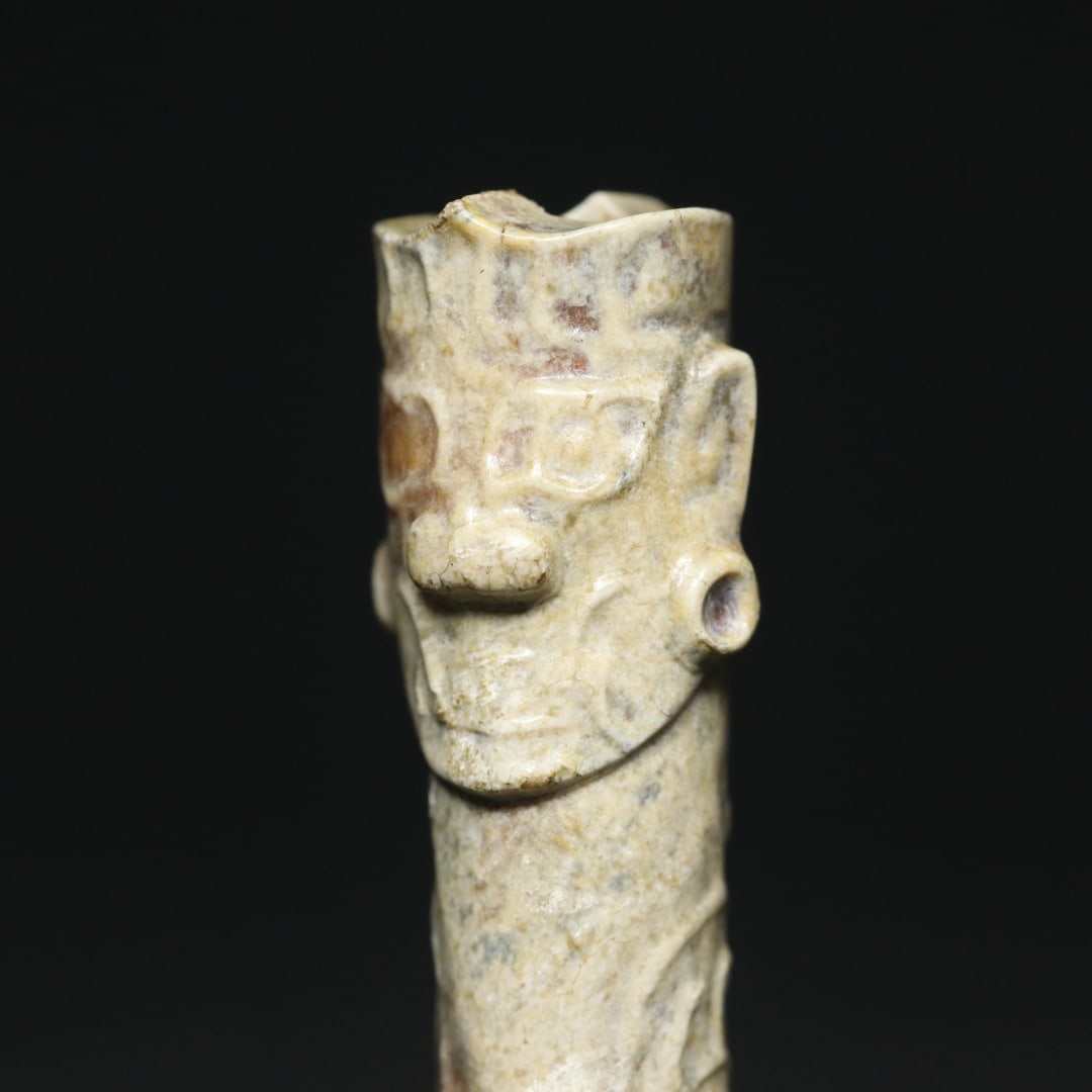 An Exquisite White Jade Pendant - 7