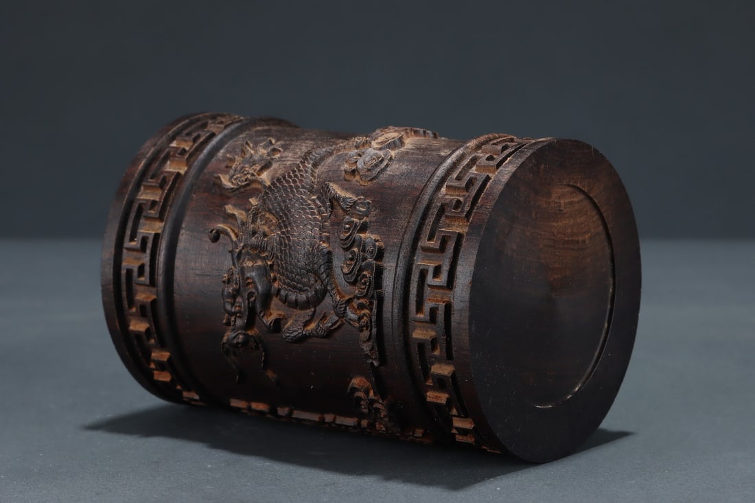 An Exquisite Eaglewood Auspicious Beast Pattern Brush Pot - 8