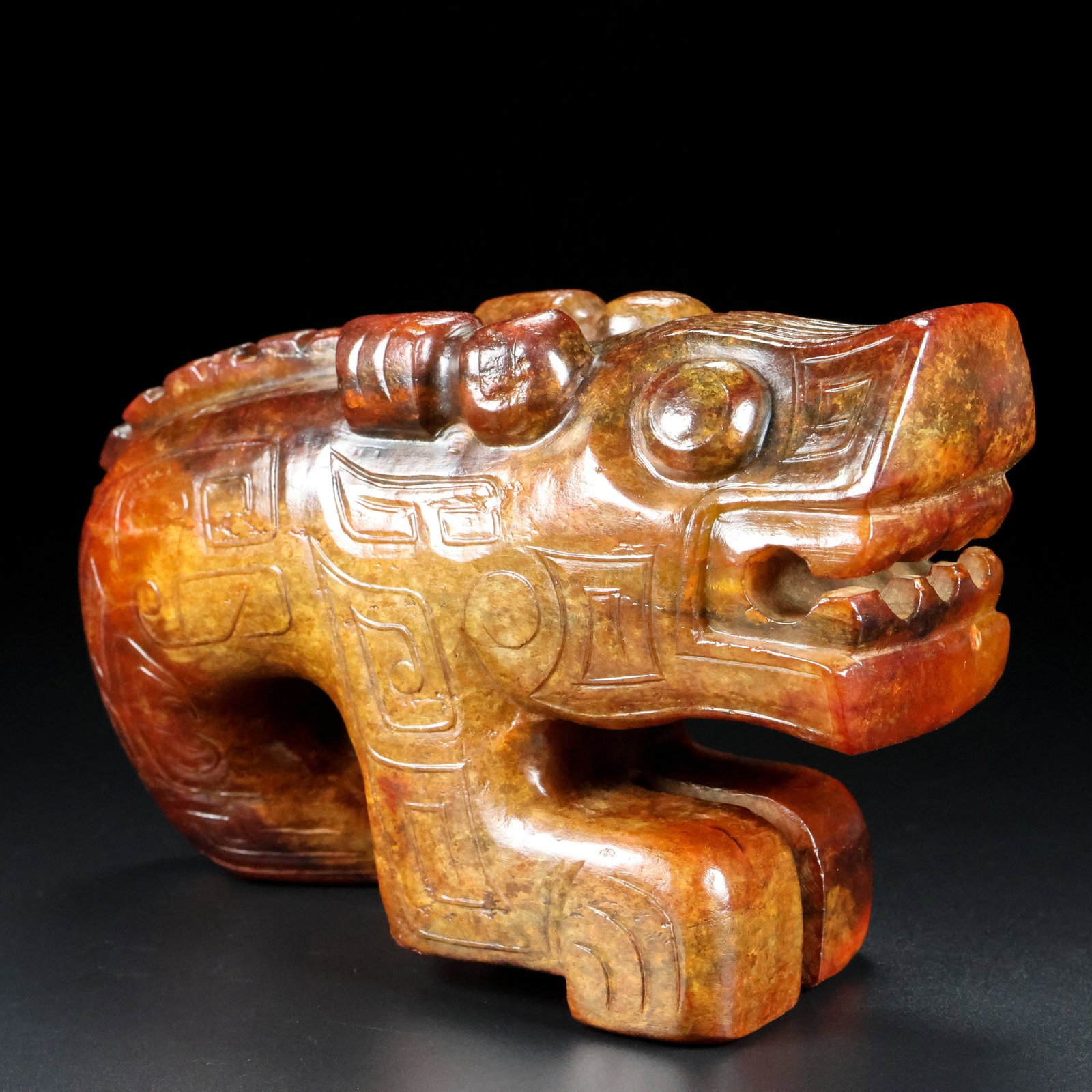 An Exquisite White Jade Dragon Ornament - 8