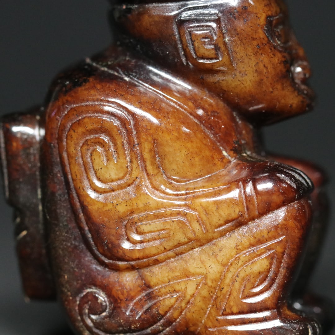 An Exquisite White Jade Figure Pendant - 9