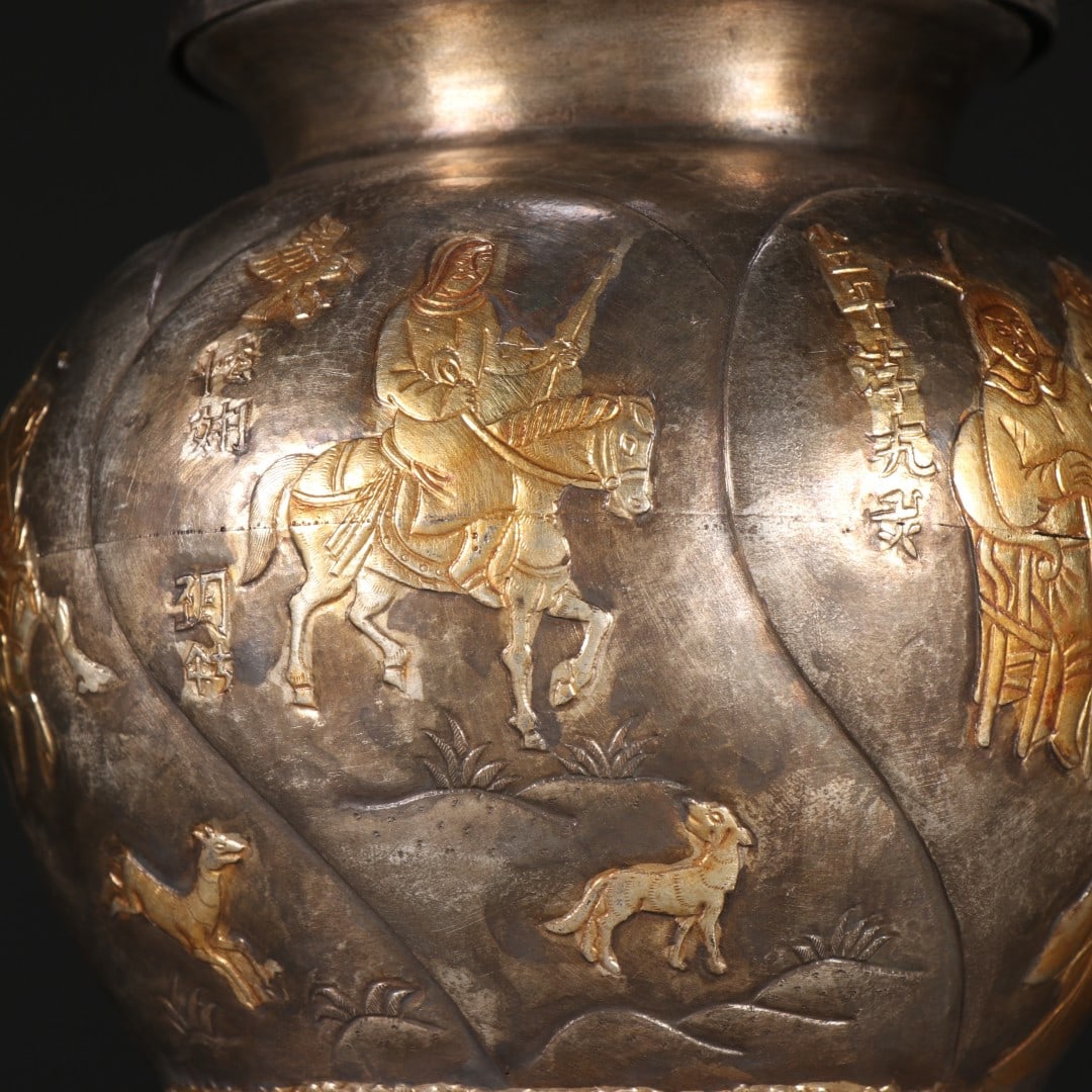 An Exquisite Gilt Bronze Hunting Pattern Jar - 5