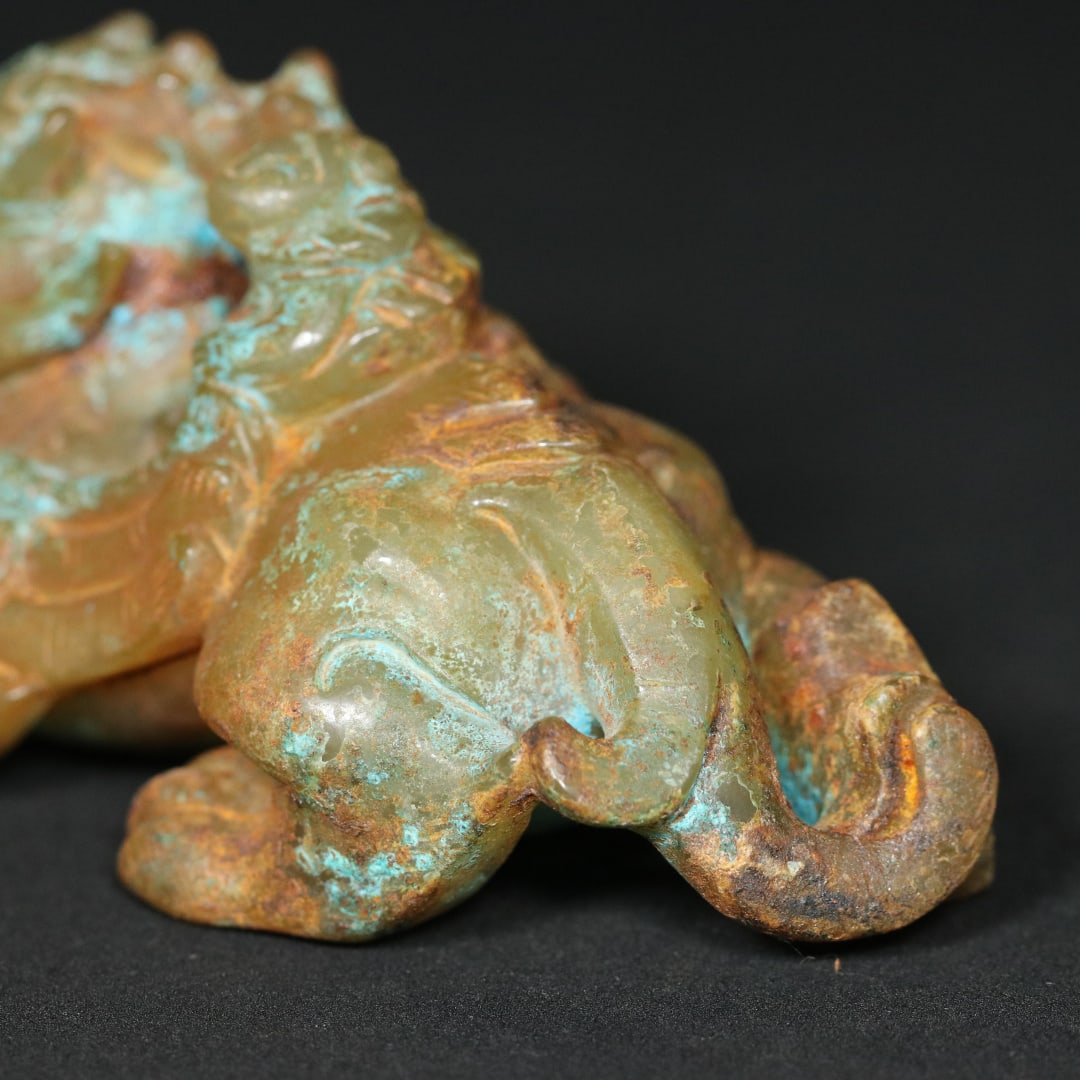 An Exquisite White Jade Auspicious Beast Ornament - 7