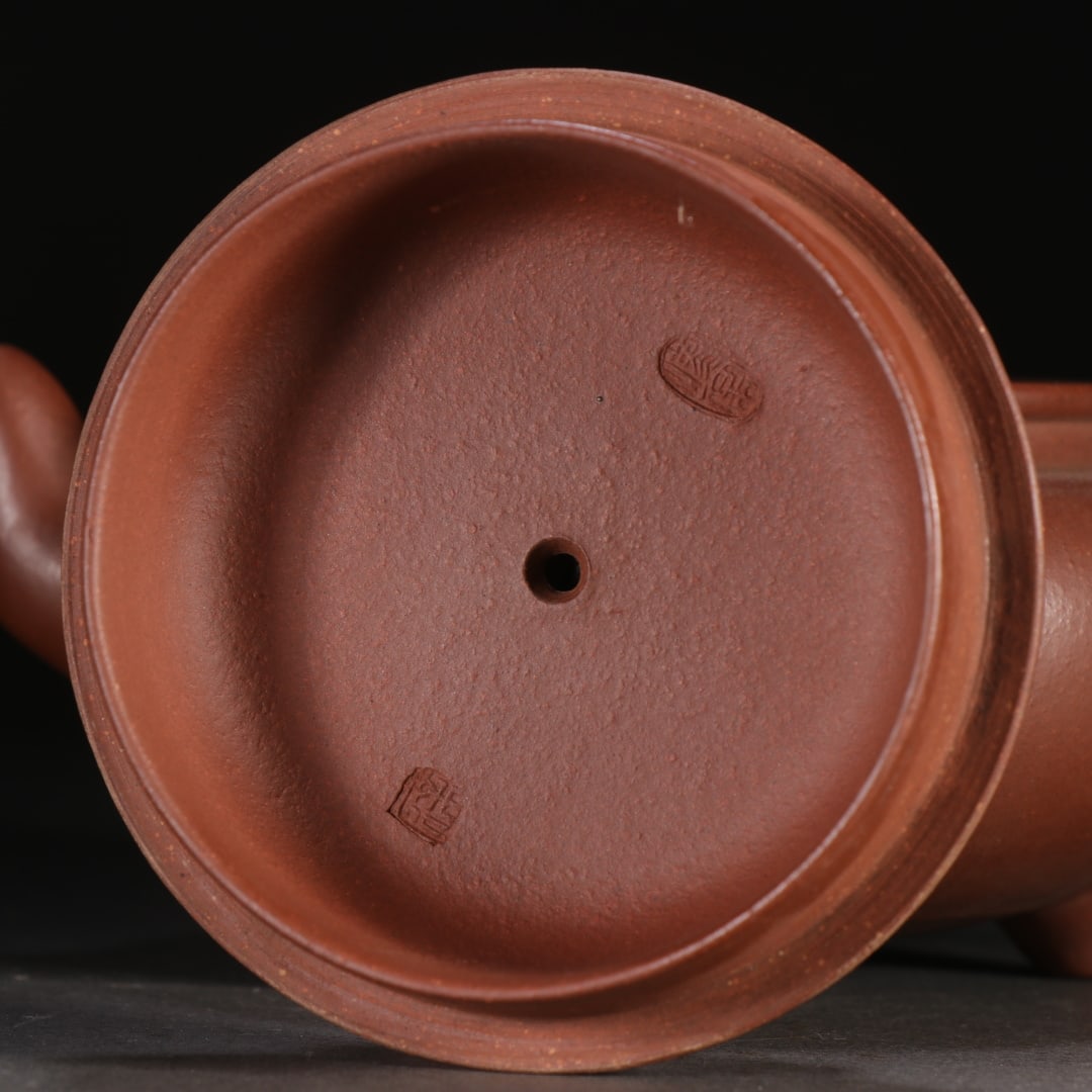 An Exquisite Purple Sands Teapot - 3