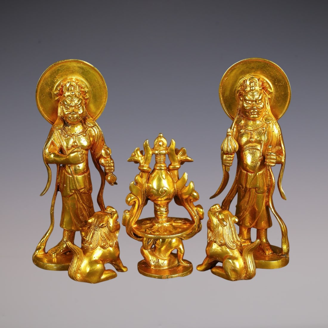 An Exquisite Gilt Bronze Buddha Statue - 9