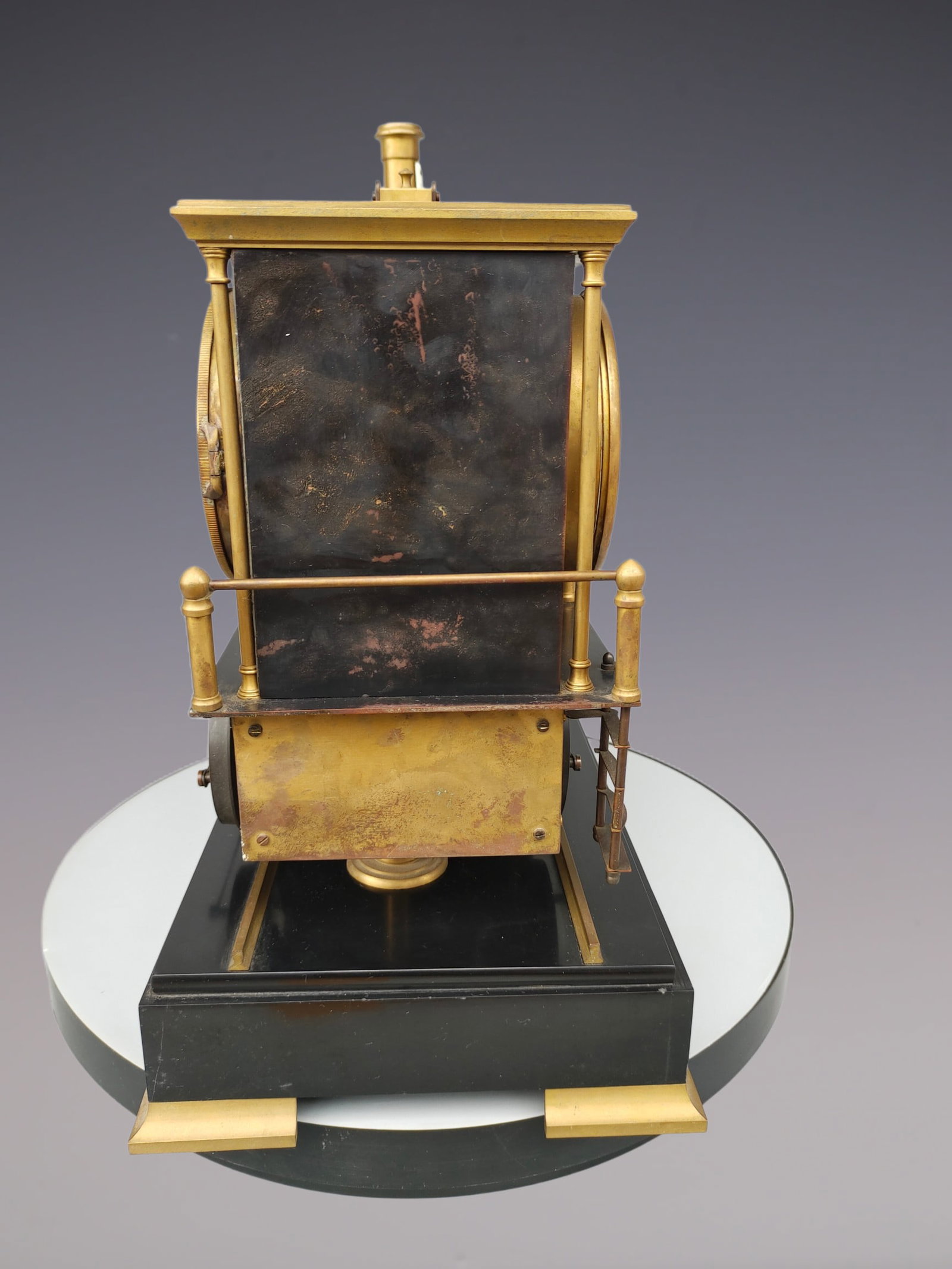 An Exquisite Gilt Bronze Train-Shaped Clock - 7
