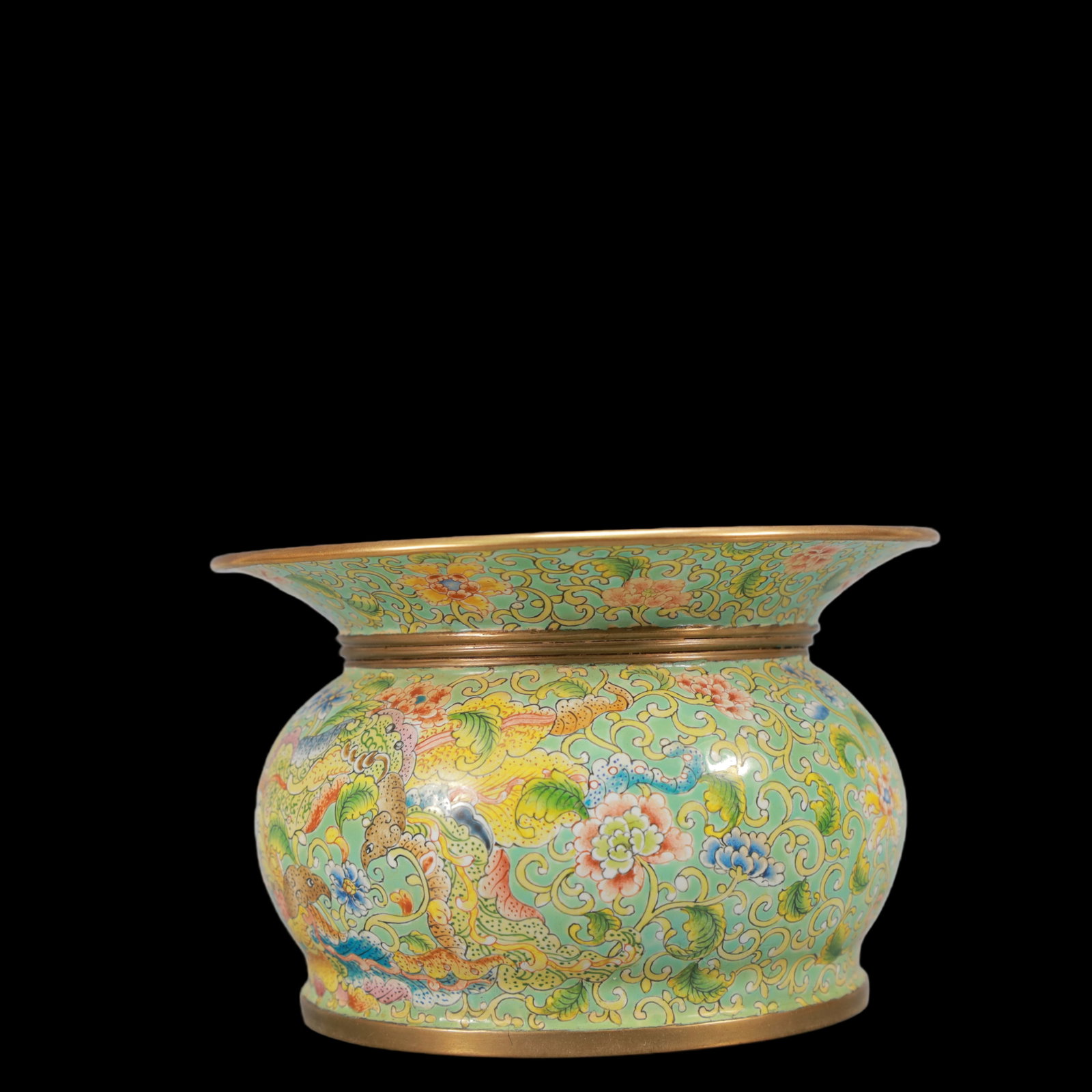 A Exquisite Coppery Enamel Lotus Pattern Flower Pattern Jar - 4