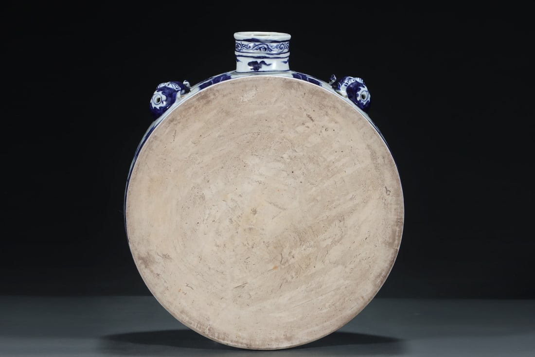 An Exquisite Blue and White Dragon Pattern Double-Ears Vase - 3