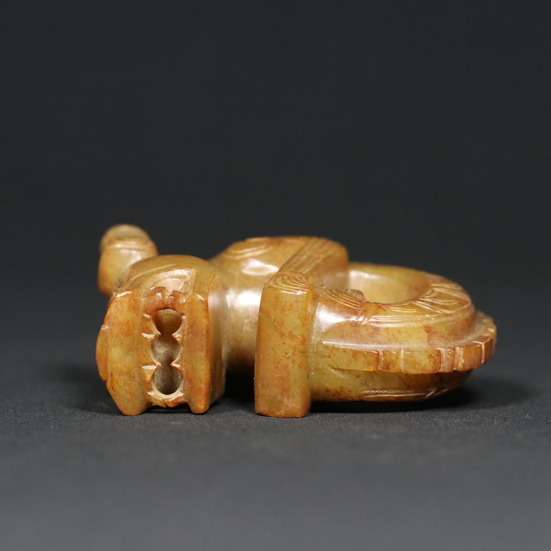 An Exquisite White Jade Dragon Pendant - 3
