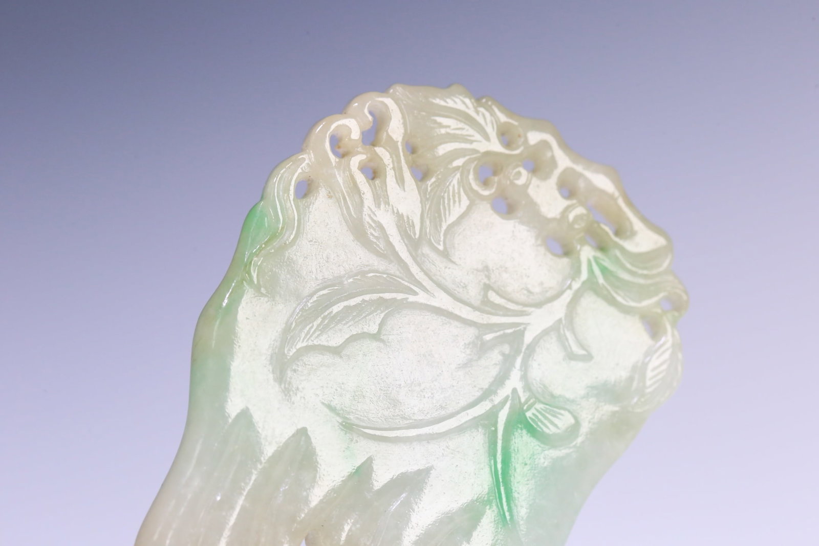 An Exquisite Jadeite Bergamot Pattern Brand - 4