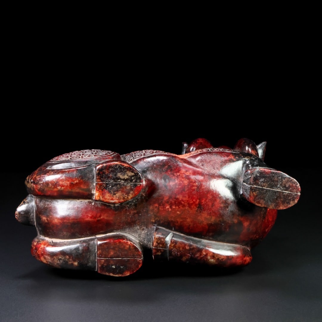 An Exquisite White Jade Auspicious Beast Ornament - 8