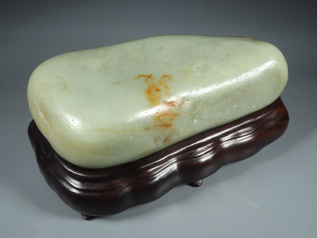 An Exquisite White Jade Ornament - 7