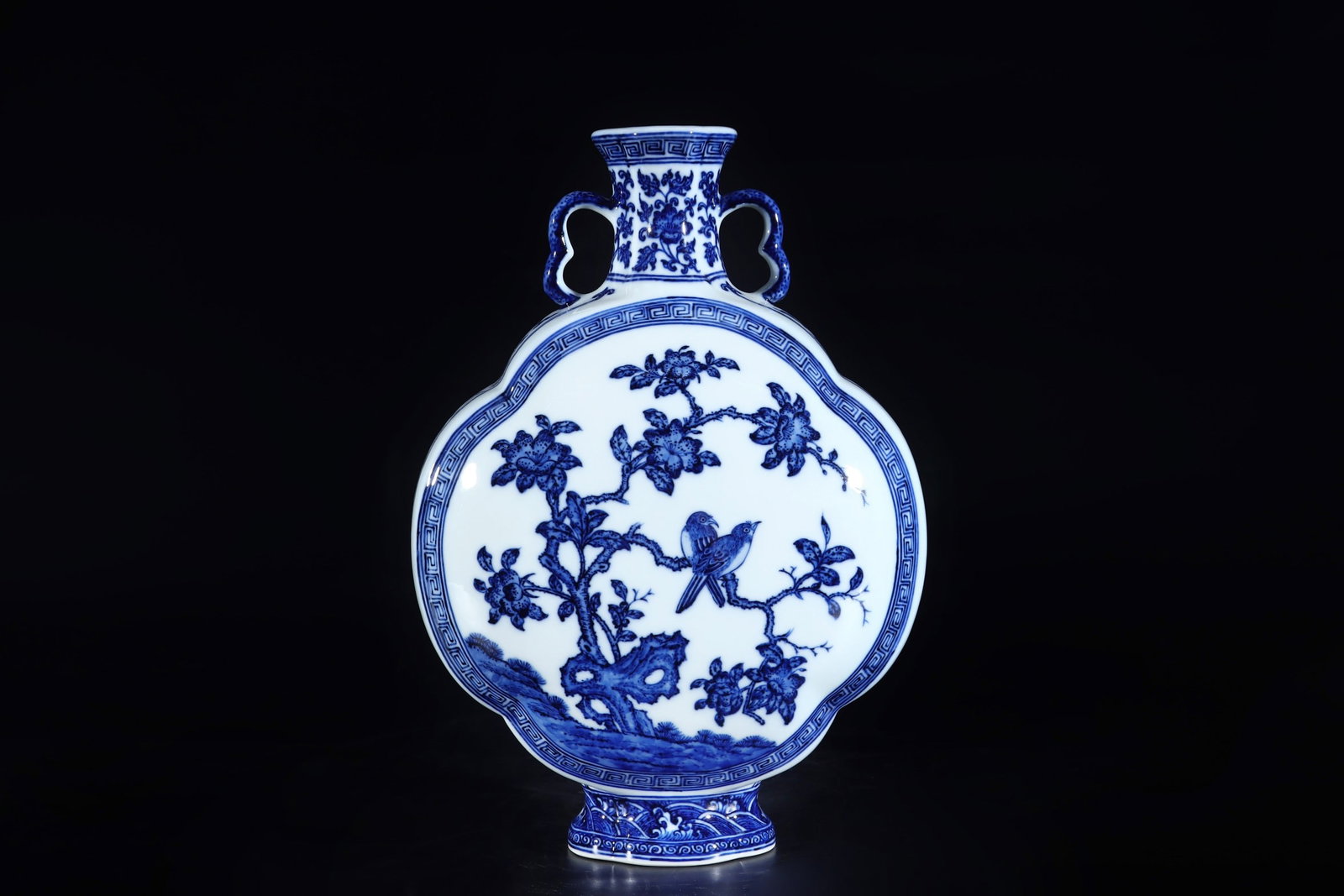 An Exquisite Blue and White Flower and Bird Pattern Lotus Pattern Seawater Pattern Double-Ears Vase: An Exquisite Blue and White Flower and Bird Pattern Lotus Pattern Seawater Pattern Double-Ears Vase Qing Dynasty, China Qianlong Six-character Mark Size:31.5cmx22.5cm (The Dimensions Of All Batches
